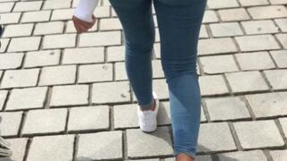 Candid Jeans butt
