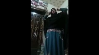 Arab wifey enjoys anal sex two
