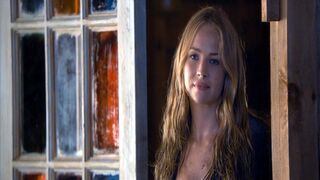 Britt Robertson