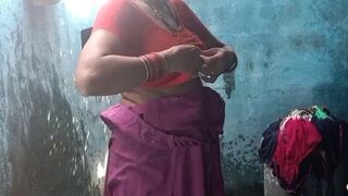 Desi village aunty shot bathing part one full hd