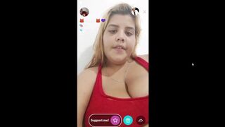 gorda mostrando a buceta no tango