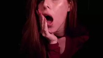 ALLURING Strawberry Blonde ANAL and ORAL SEX a Big dildo and Speaking SLEAZY in PT.