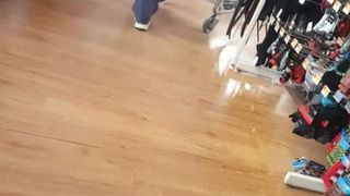 Thick granny singing and dancing for me