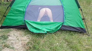 I spy on my stepsister masturbating in a tent outside and shaking with cumming - Lezbian-illusion