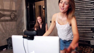 Home-made Amatuer Web-cam Show with 3 Ladies