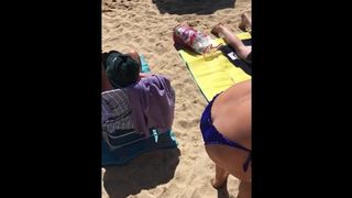Voyeur a la plage (127) - perfect busty MILF topless beach