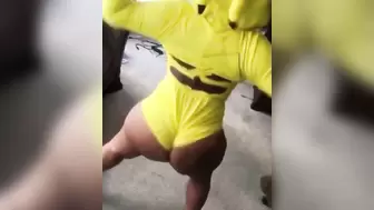 Get the Booty and Flip it and Tumble it !!!!