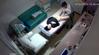 Hidden cameras. Beauty salon, hair removal pussy