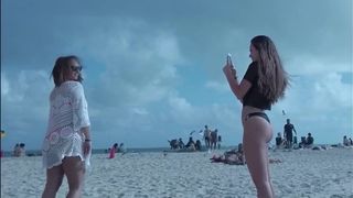 Big ass teen on the beach voyeur